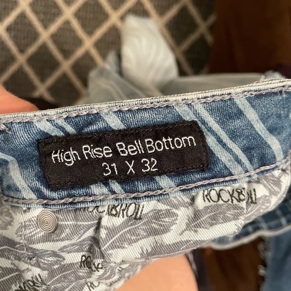 High rise extra stretch striped bell bottom jeans from Rock & Roll Cowgirl - Picture 3 of 3